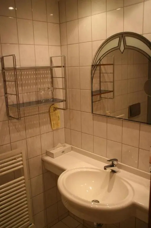 Hotel garni SEESCHLÖSSCHEN