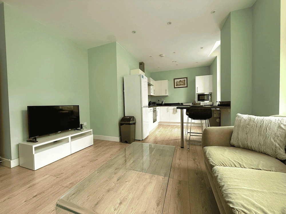 Beautiful 2 bed Flat in City Centre