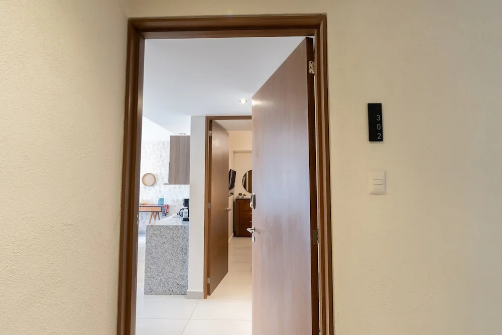 A Amenities Location Sleeps 6