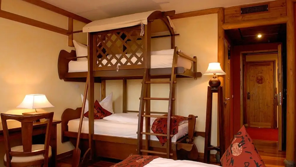 Hotel LING BAO