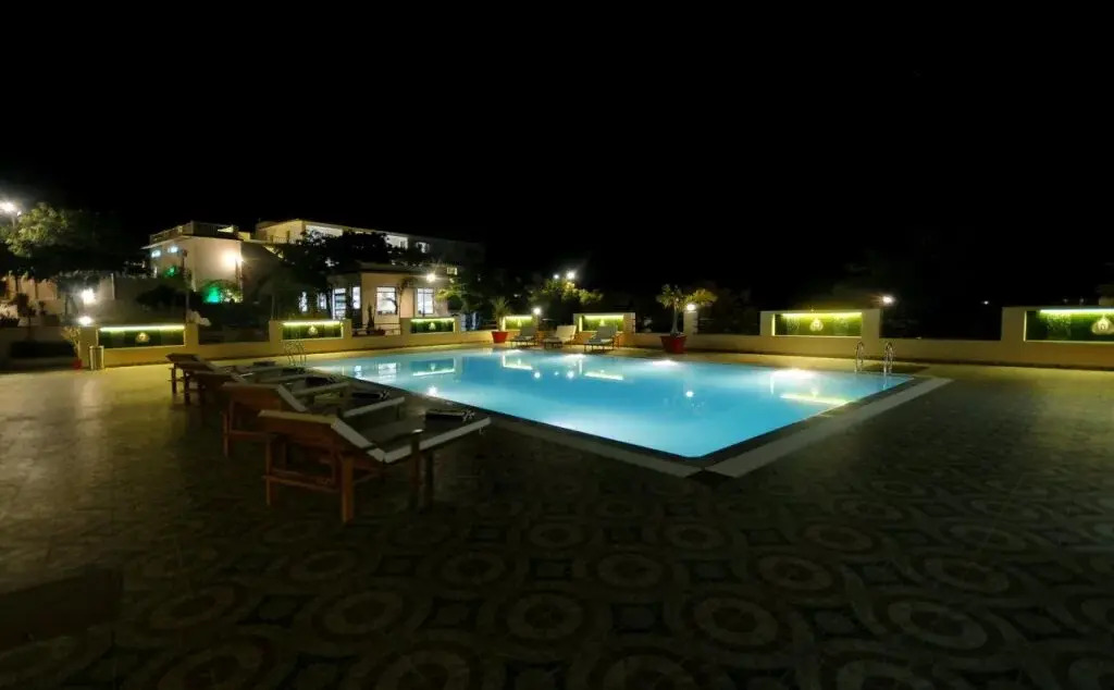 Le Madhulika Maharana Resort & Spa