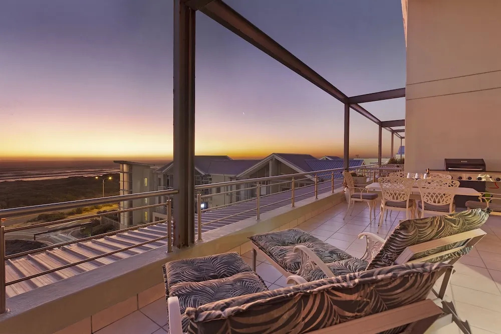 Seaside Village Penthouse F23