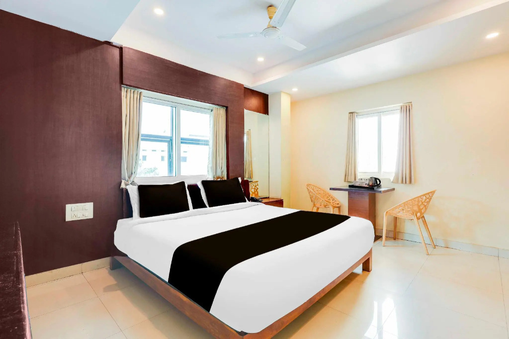 sri maharaja inn