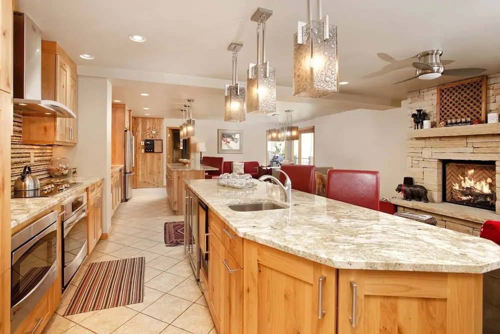 Shadowbrook Condos by iTrip Aspen Snowmass
