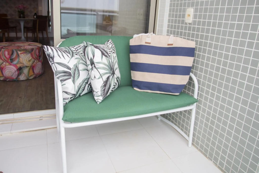 Barra da Tijuca de frente para o mar - 2 suítes até 6 pessoas em camas