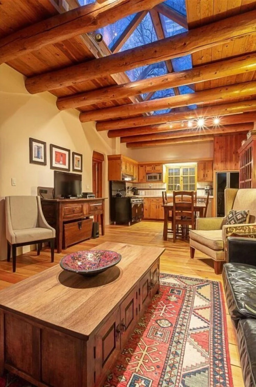 Casa Encantador 1 Br condo by RedAwning