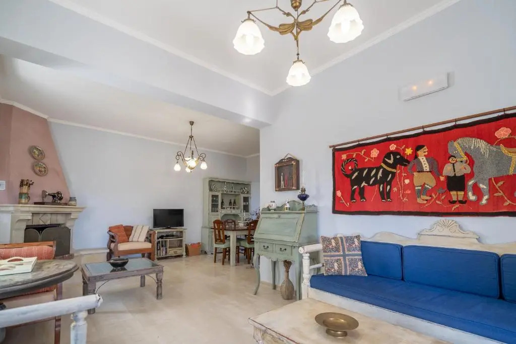 Dryades Villa