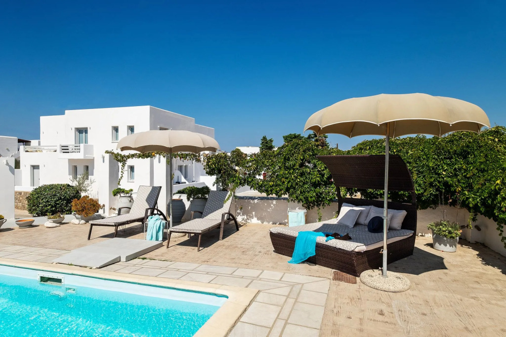 Quartano Suites by Heliessa, Adults Only