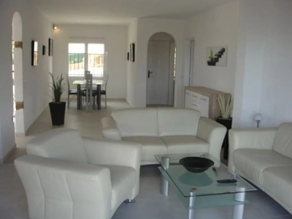 Casa Xiprers, 7 "Villa Santina"