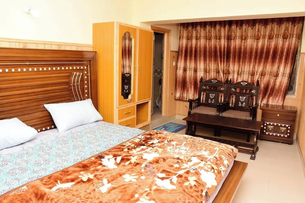 Quality Inn Hotel Murree