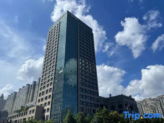 Qingteng Yisu Hotel (Beilun Yintai Chengzhonghe Road Subway Station Store)