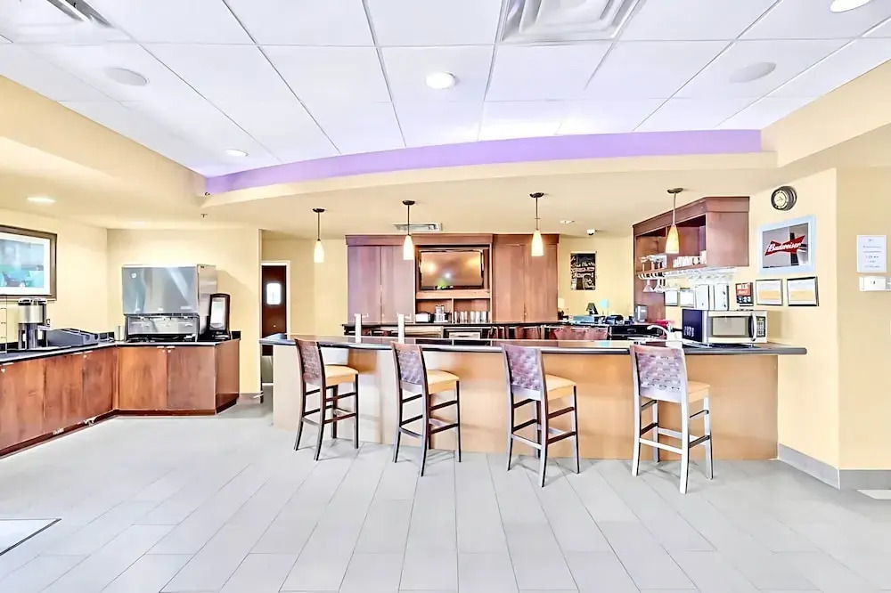 1BR Apartment Near Disney w Pool, Hot Tub, Arcade