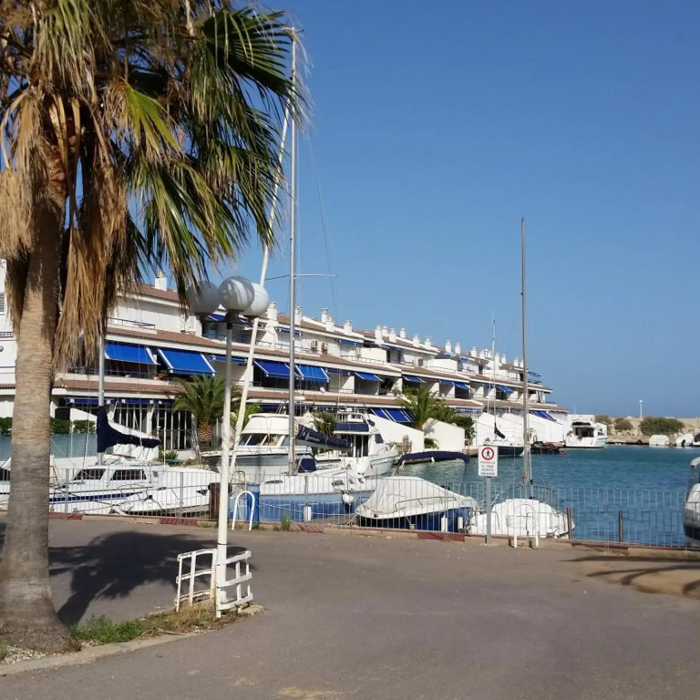 Apartamentos El Puerto