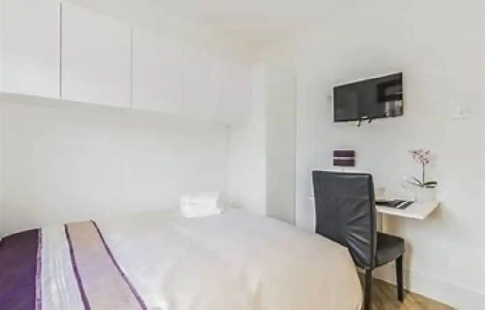 LALL Motel