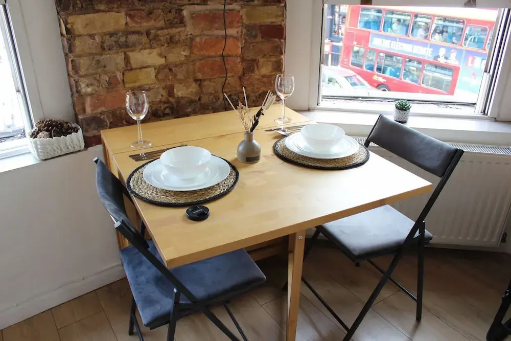 Charming Central London Studio With Sofabed