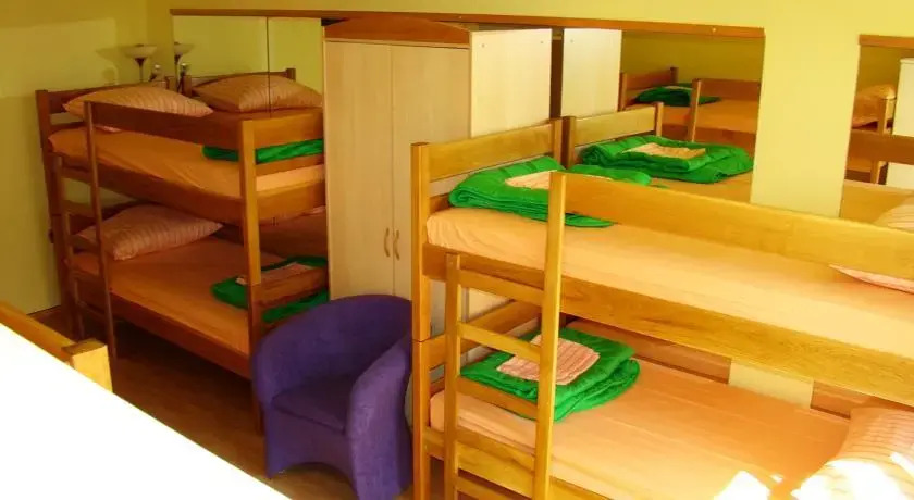 Hostel Canki