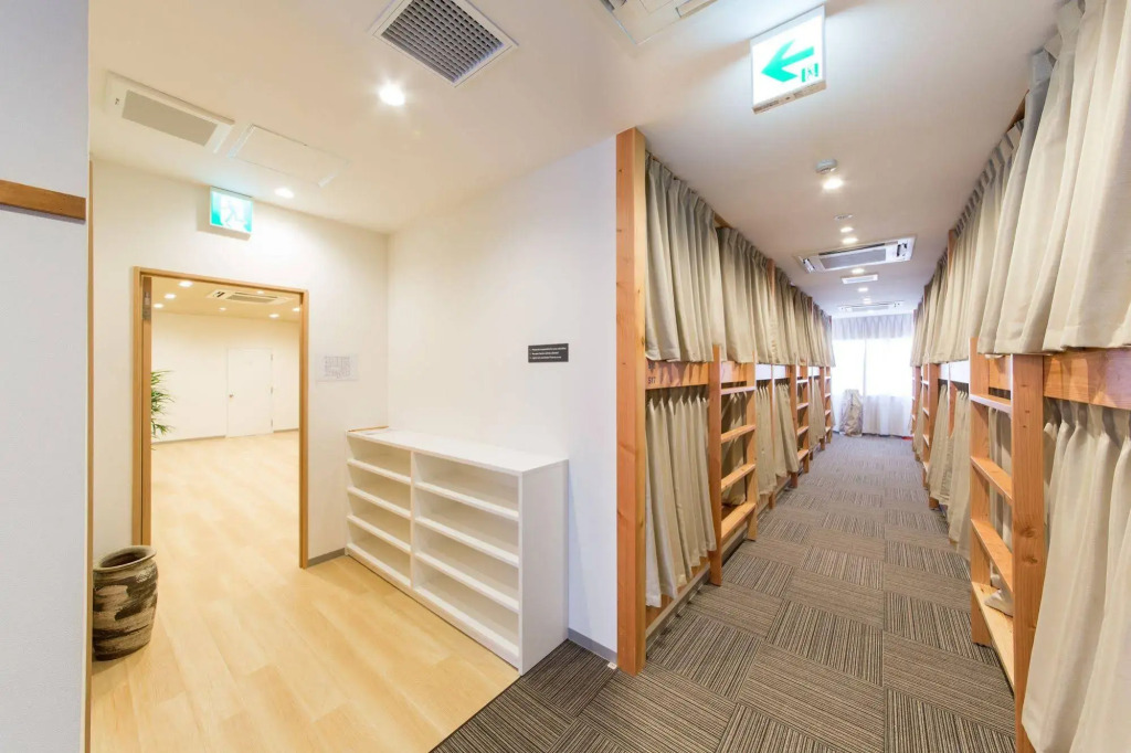 Drop Inn Osaka