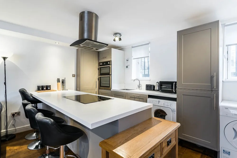 My Serviced Space - Battersea 1B