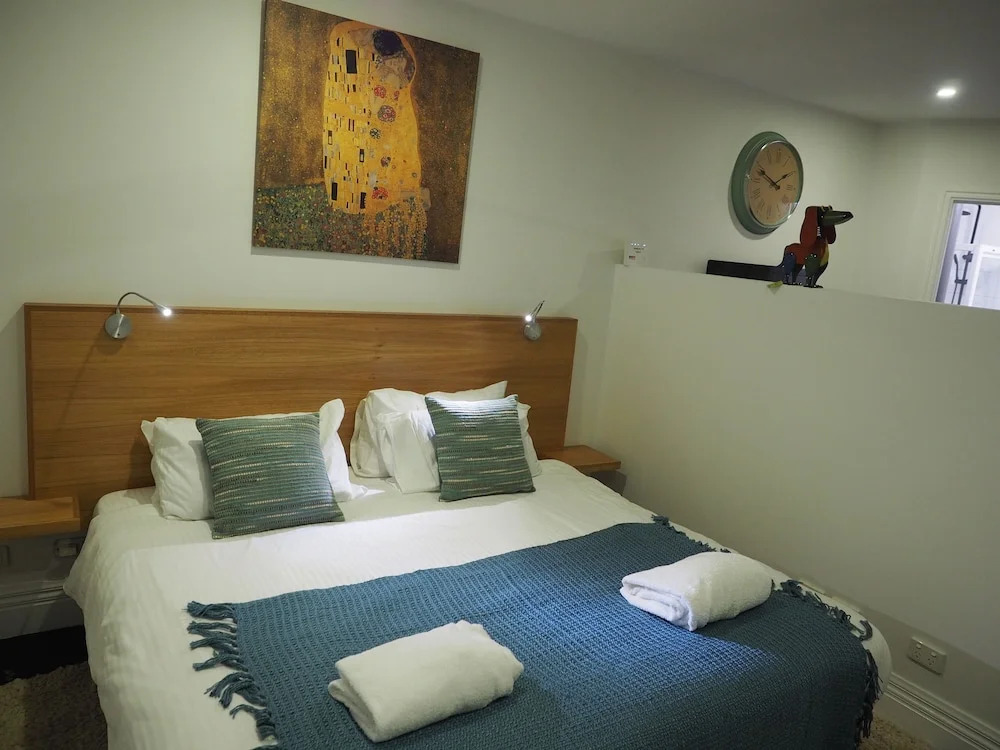 Flinders Lane Apartments