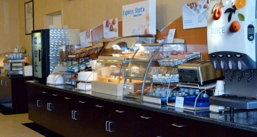 Holiday Inn Express & Suites Tucson by IHG