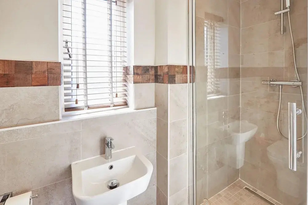 Host Stay Greenfinch Road