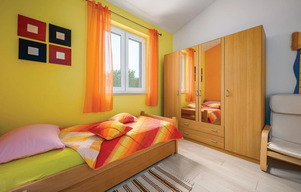 Adorable Holiday House Lilla-with pool-near Old Town Labin