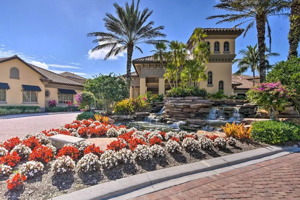 Luxury Naples Home w/ Private Pool & Hot Tub