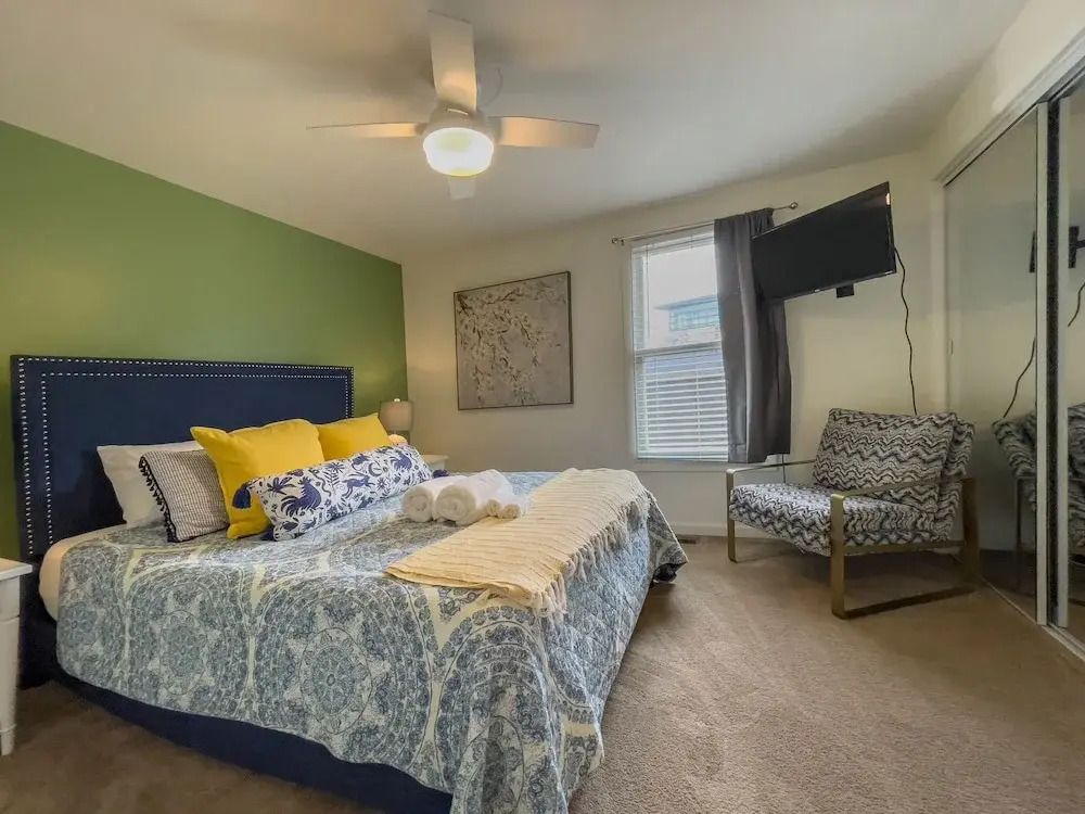 Hillwood Hideaway