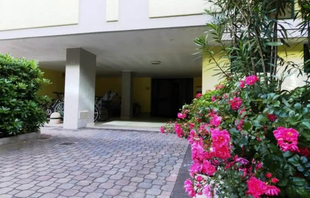 Bright Flat Just Steps From Bibione Beach