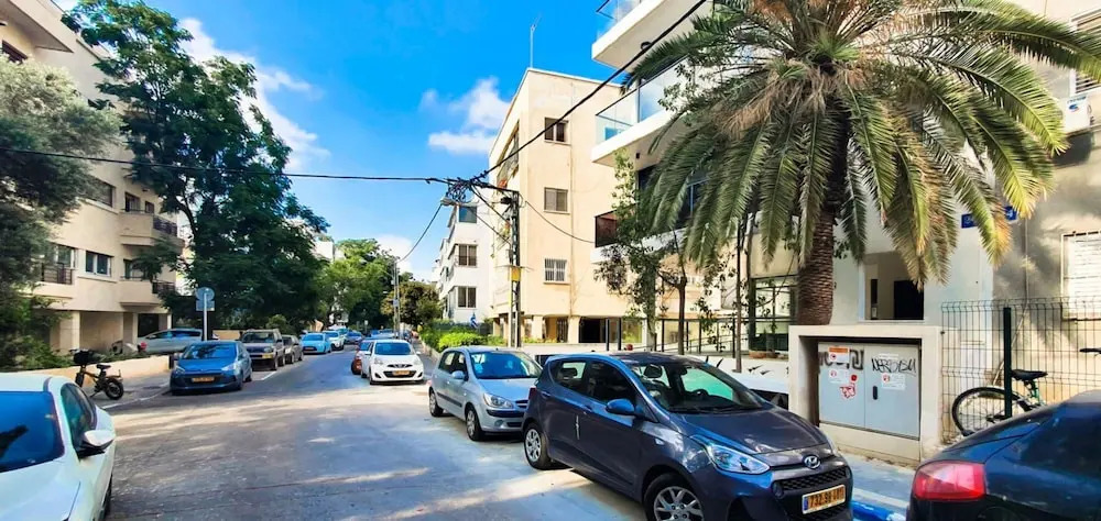 Rupin Ruby in Tel Aviv-yafo
