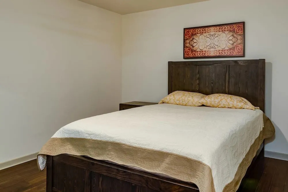 Apartments-Stay Smart Elm Street Downtown