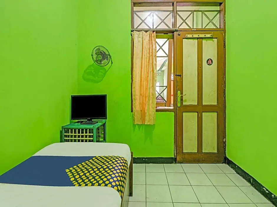 SPOT ON 90632 Hotel Pelangi Indah Paskal