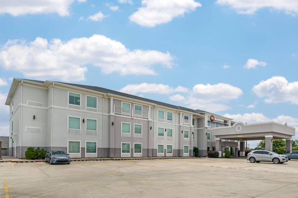 Best Western Plus Chalmette Hotel