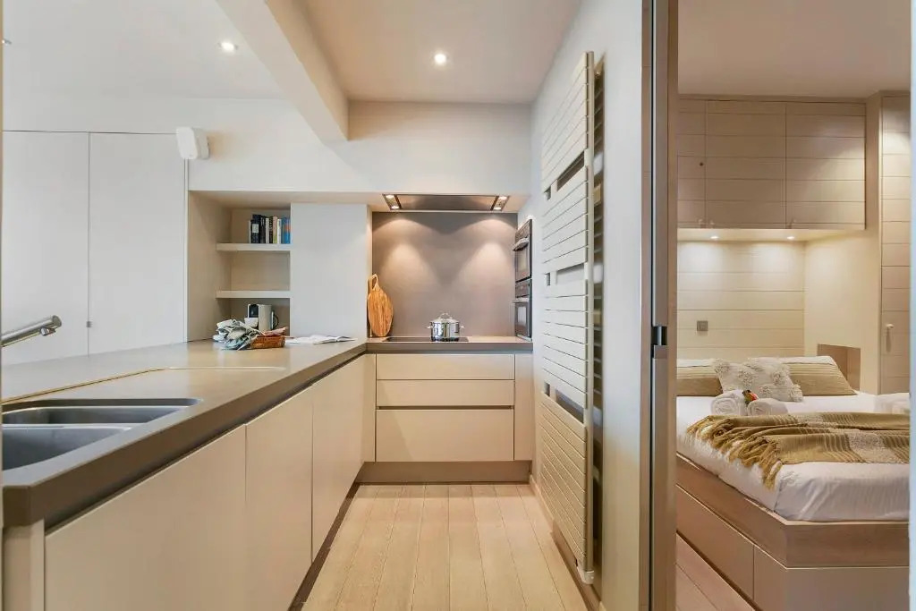 Unique 2 bedroom apartment with sea-view nearby the centre of Knokke
