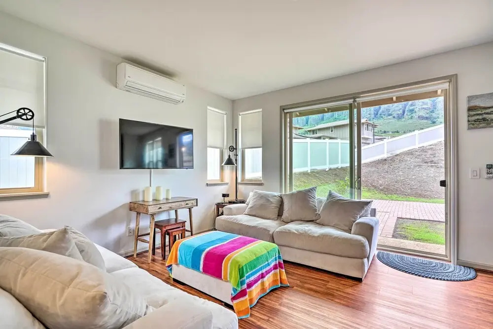 Modern Waianae Home w/ Mountain & Valley View
