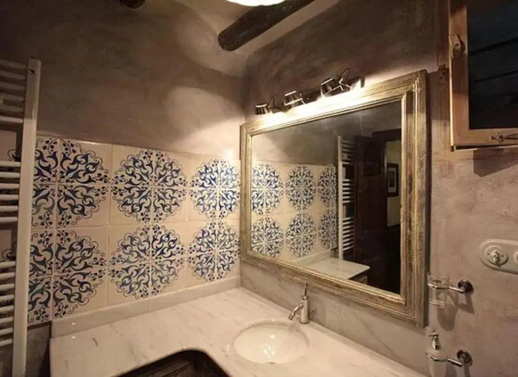 La casa blava del Segre