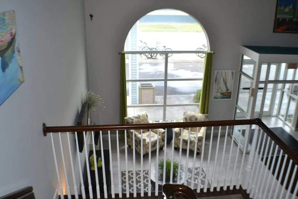 Dunes Express Inn and Suites