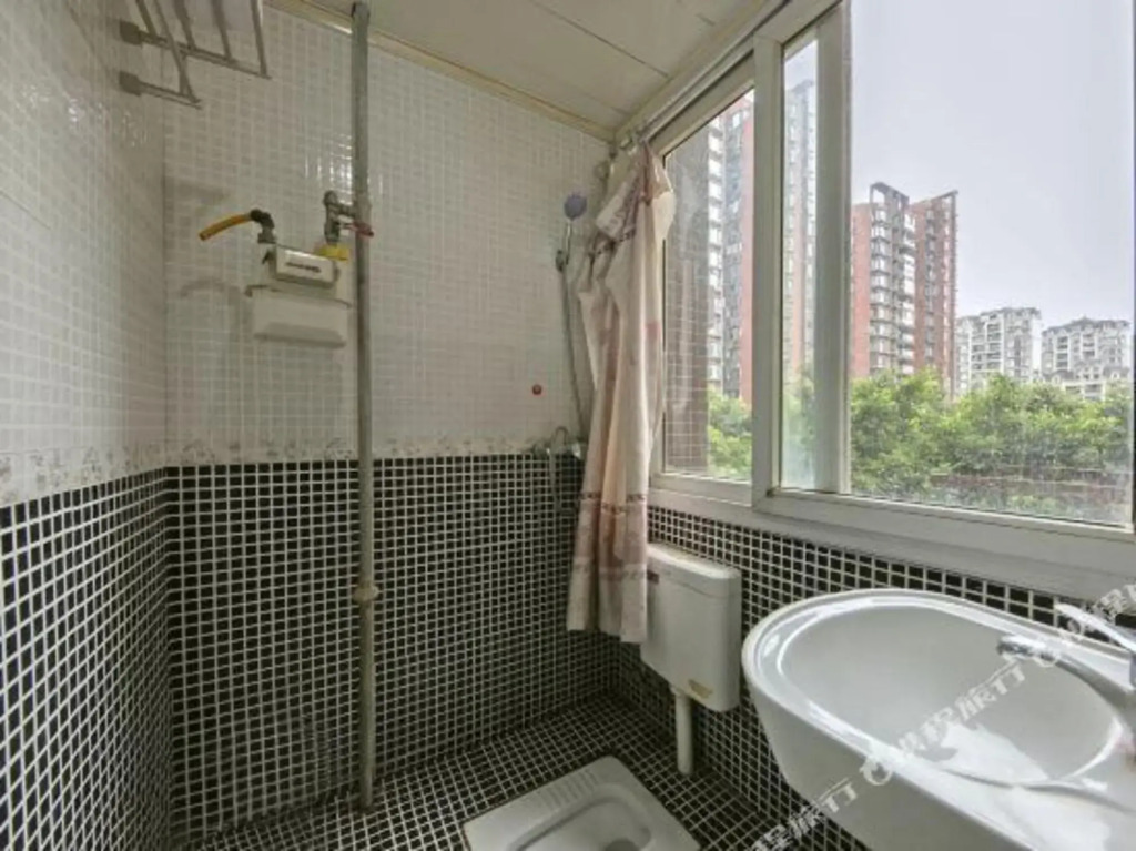 Chongqing 168 Business Homestay