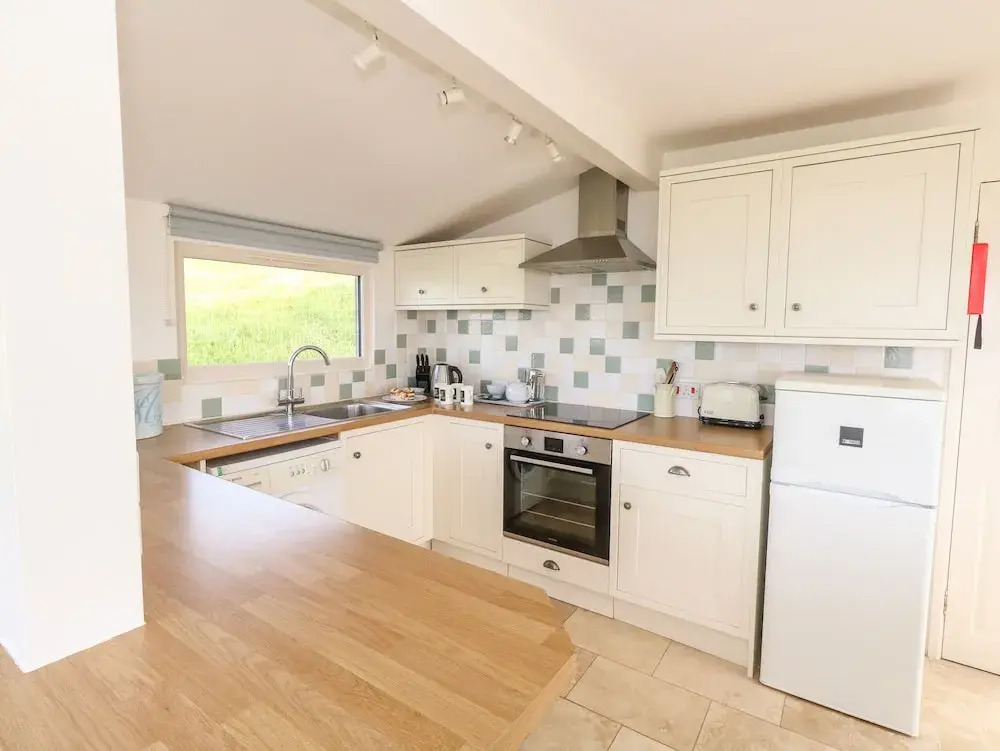 Siesta Chalet, BRIDPORT