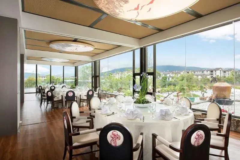 Lijiang Jinlin Howard Johnson Hotel (Shuhe Ancient Town Shop)