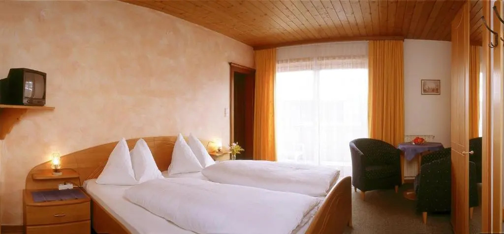 Pension Wieser "Baschtlmai"