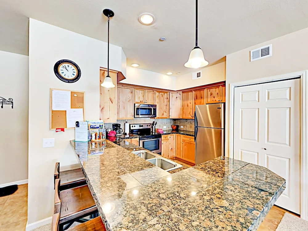 145 Unit 1 Fraser - 3 Br Condo