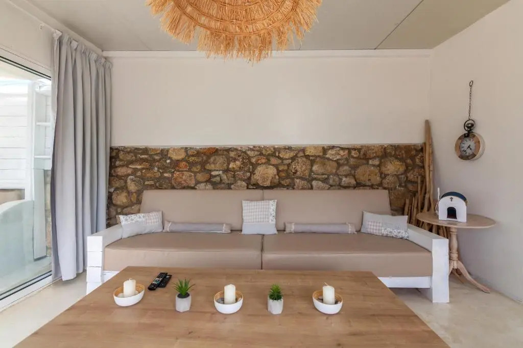 George's Island House with Plunge Pool
