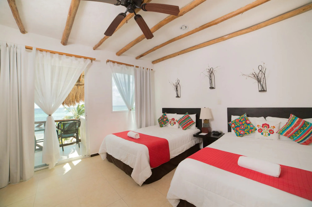 Hotel Arenas Mahahual