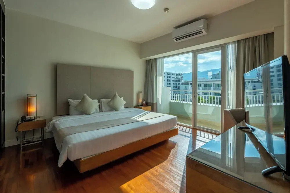 Kantary Hills Hotel and Serviced Apartments