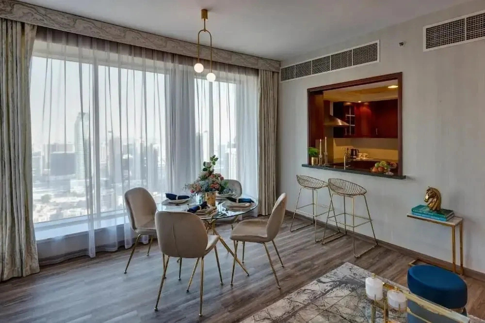 Durrani Homes - Designer 2BR Apt with stunning Burj Khalifa and Fountain View