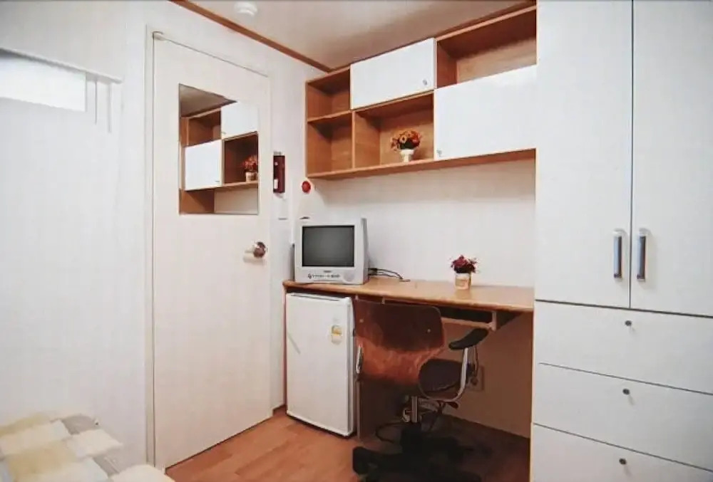 I-ONE Guesthouse