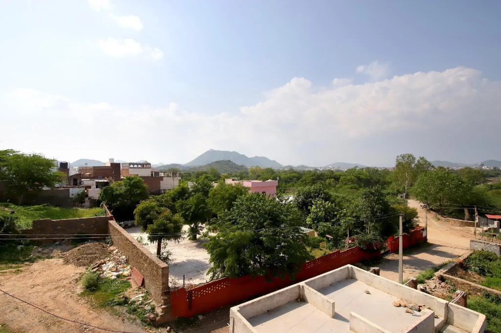 Namaste Guest House by OYO Rooms
