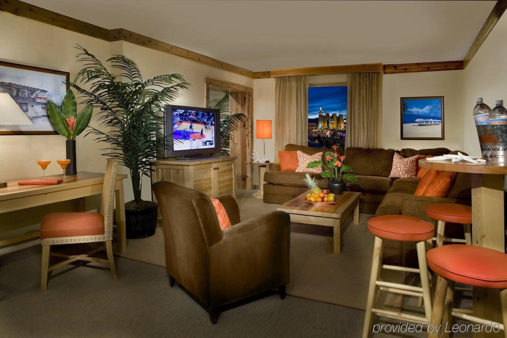 OYO Hotel and Casino Las Vegas