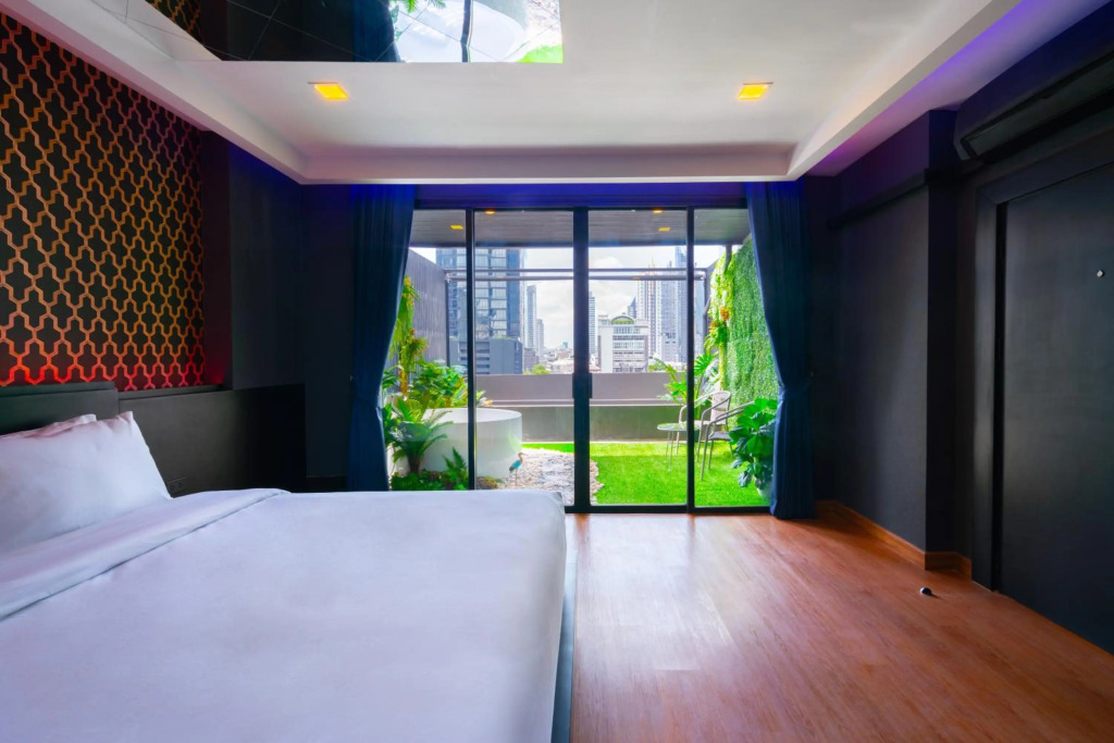 G Boutique Silom Hotel